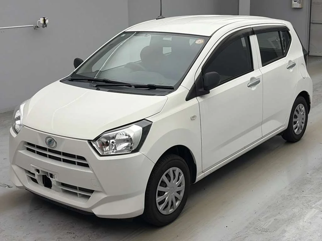 Daihatsu Mira e:S LA350S 2021